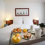 Mercure Gare Montparnasse Tgv 4*
