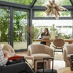 فندق Mercure Gare Montparnasse Tgv
