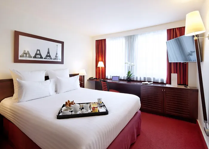 Mercure Gare Montparnasse Tgv Otel Paris