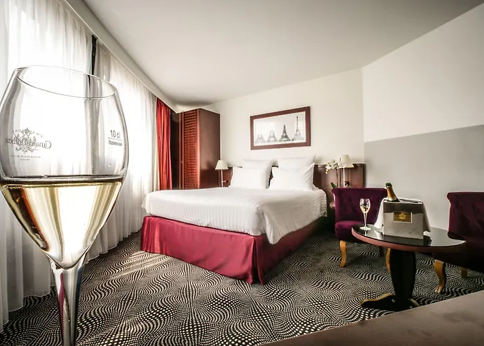 Mercure Gare Montparnasse Tgv Otel Paris