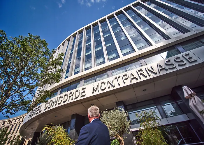 Mercure Gare Montparnasse Tgv 4*