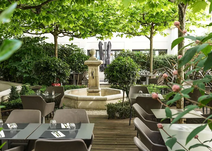 Otel Mercure Gare Montparnasse Tgv Paris