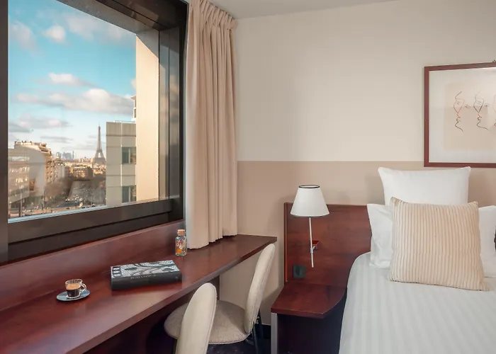Mercure Gare Montparnasse Tgv Otel