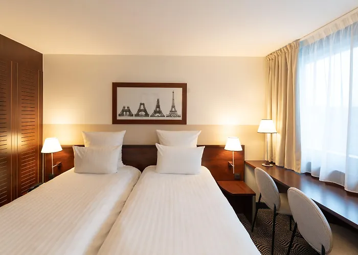 Otel Mercure Gare Montparnasse Tgv