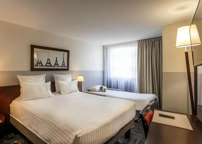 Mercure Gare Montparnasse Tgv Otel Paris