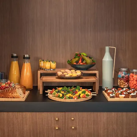 Hotel Mercure Gare Montparnasse Tgv