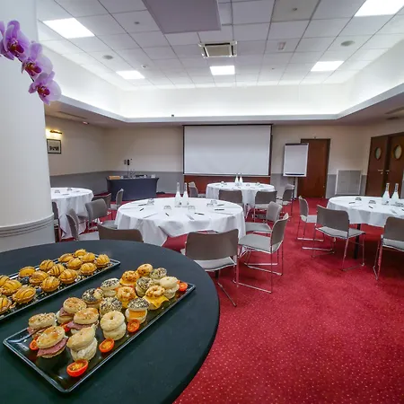 Szálloda Mercure Gare Montparnasse Tgv