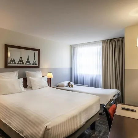 Mercure Gare Montparnasse Tgv Szálloda Párizs