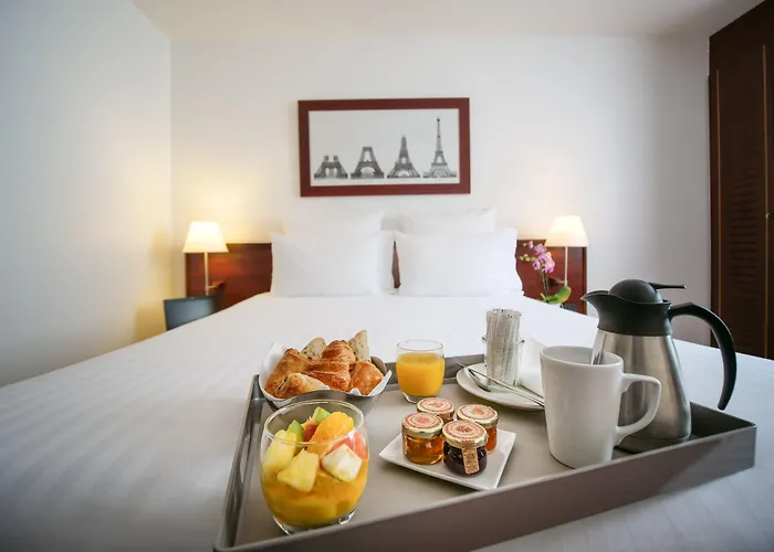 Mercure Gare Montparnasse Tgv 4*