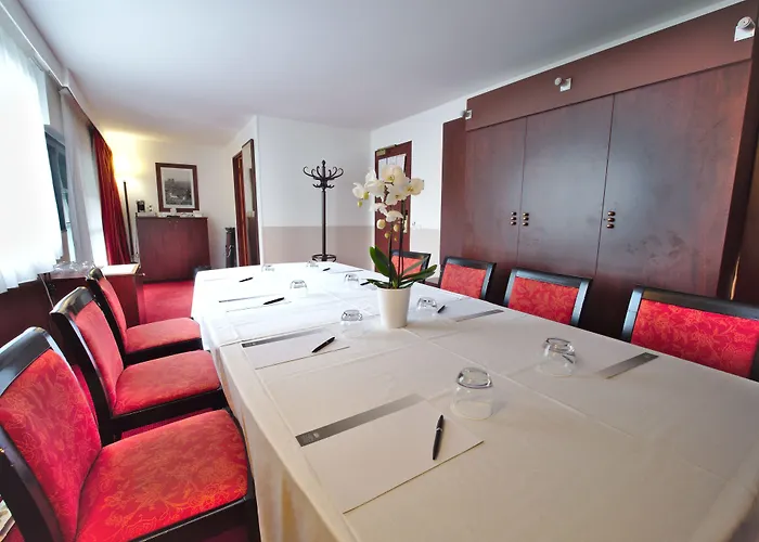 Mercure Gare Montparnasse Tgv 4*