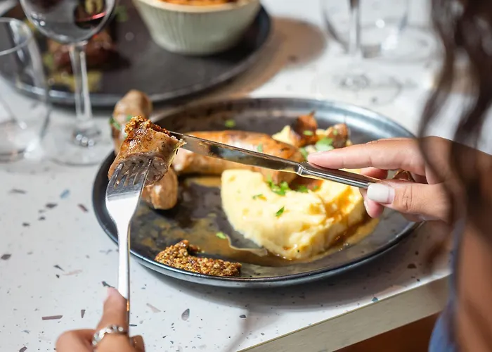 Hotel Mercure Gare Montparnasse Tgv