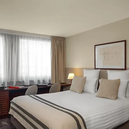 Mercure Gare Montparnasse Tgv 4*