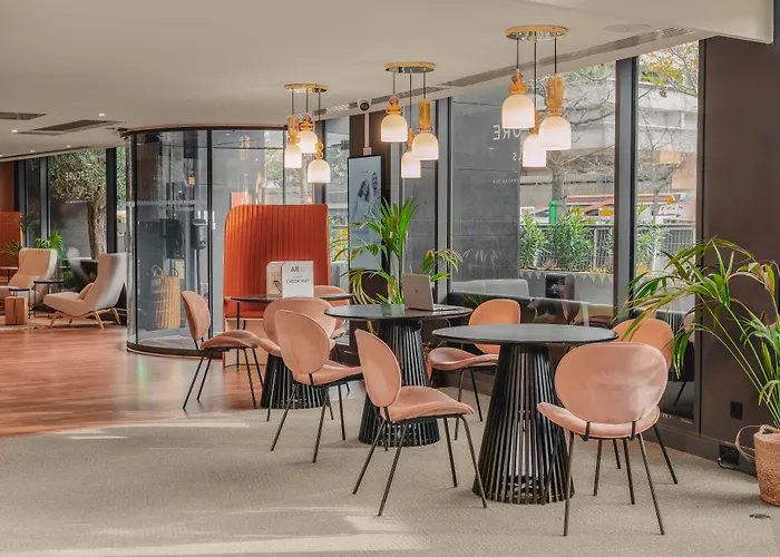 Mercure Gare Montparnasse Tgv 4* 巴黎